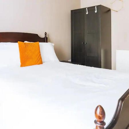 Homely 3 Bedroom In The Heart Of Central Эдинбург Экстерьер фото