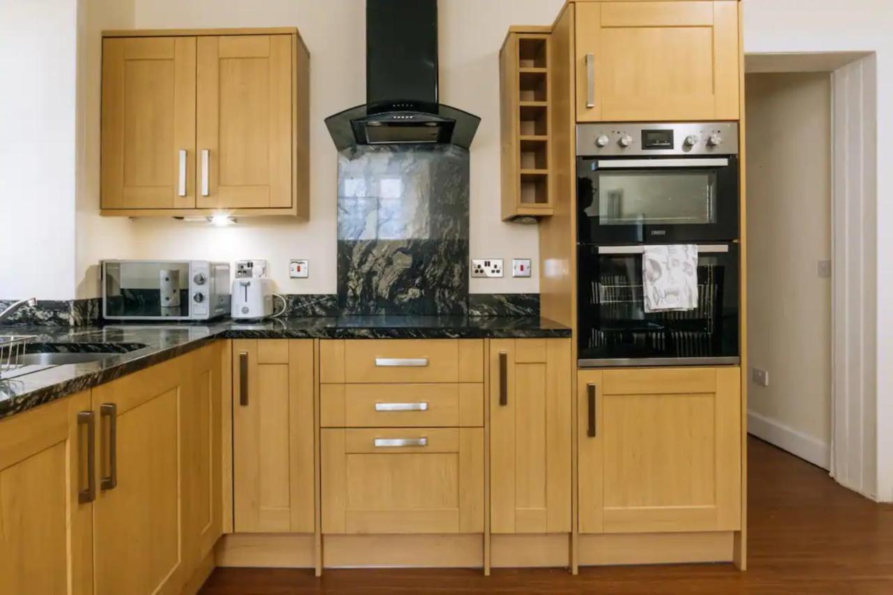 Homely 3 Bedroom In The Heart Of Central Эдинбург Экстерьер фото