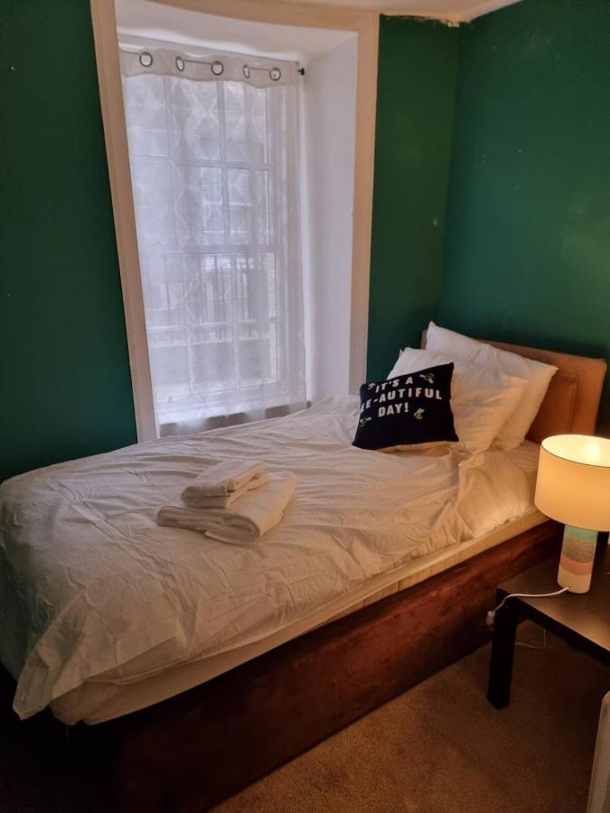 Homely 3 Bedroom In The Heart Of Central Эдинбург Экстерьер фото
